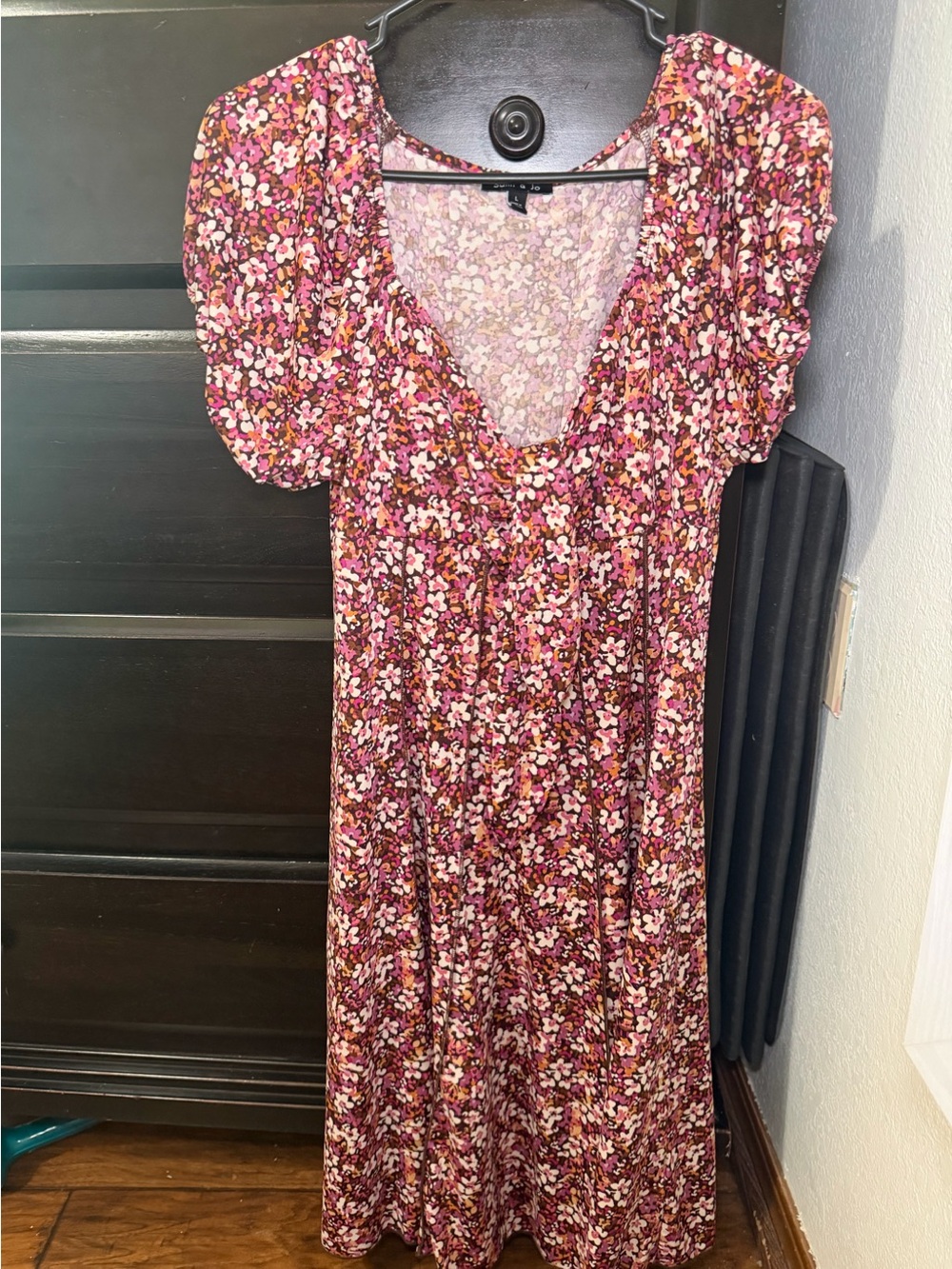 Sami and Jo Floral pink flowy dress | Large